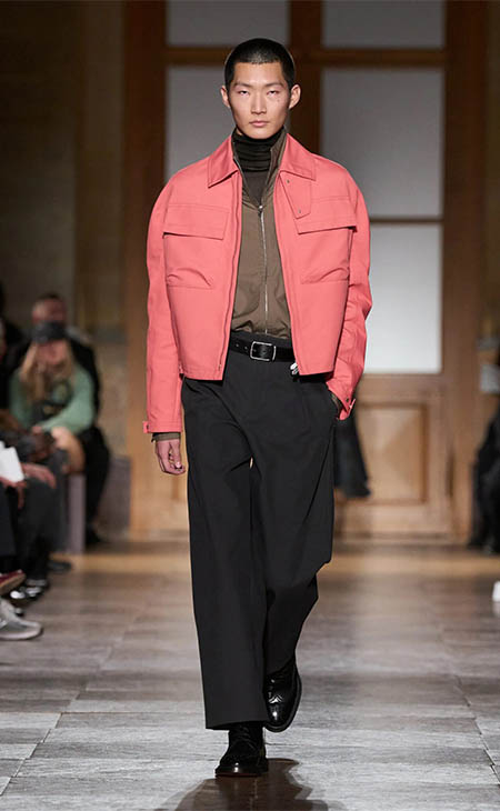 أسبوع باريس للموضة: تصاميم تتخطى حاجز الزمان من هيرميس